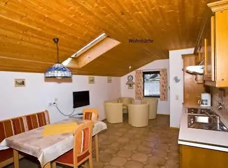 Alpinferienwohnung Neuhuber Daire