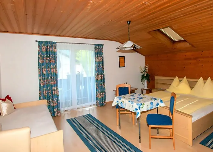 Alpinferienwohnung Neuhuber Апартаменты *