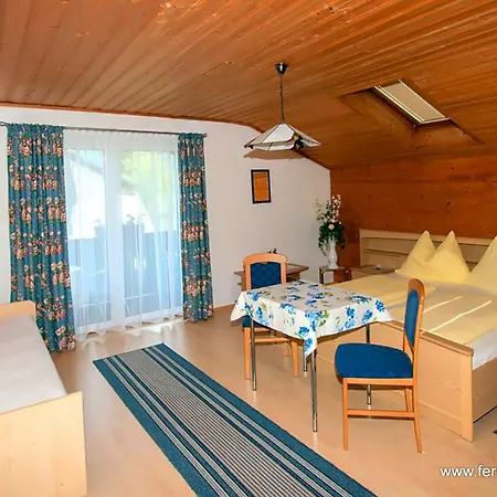 Апартаменты Alpinferienwohnung Neuhuber - Salzkammergut